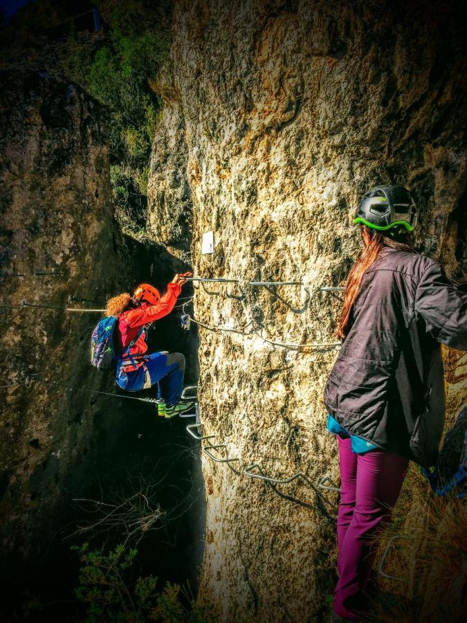 Hotel Rio Escabas, Serrania De Cuenca Cañamares エクステリア 写真